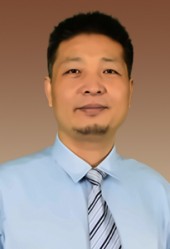 王伟国